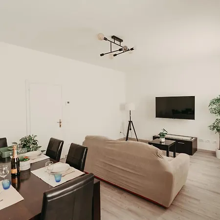 Holiday home Domus Pompeo Ravenna