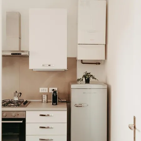 Domus Pompeo Holiday home *